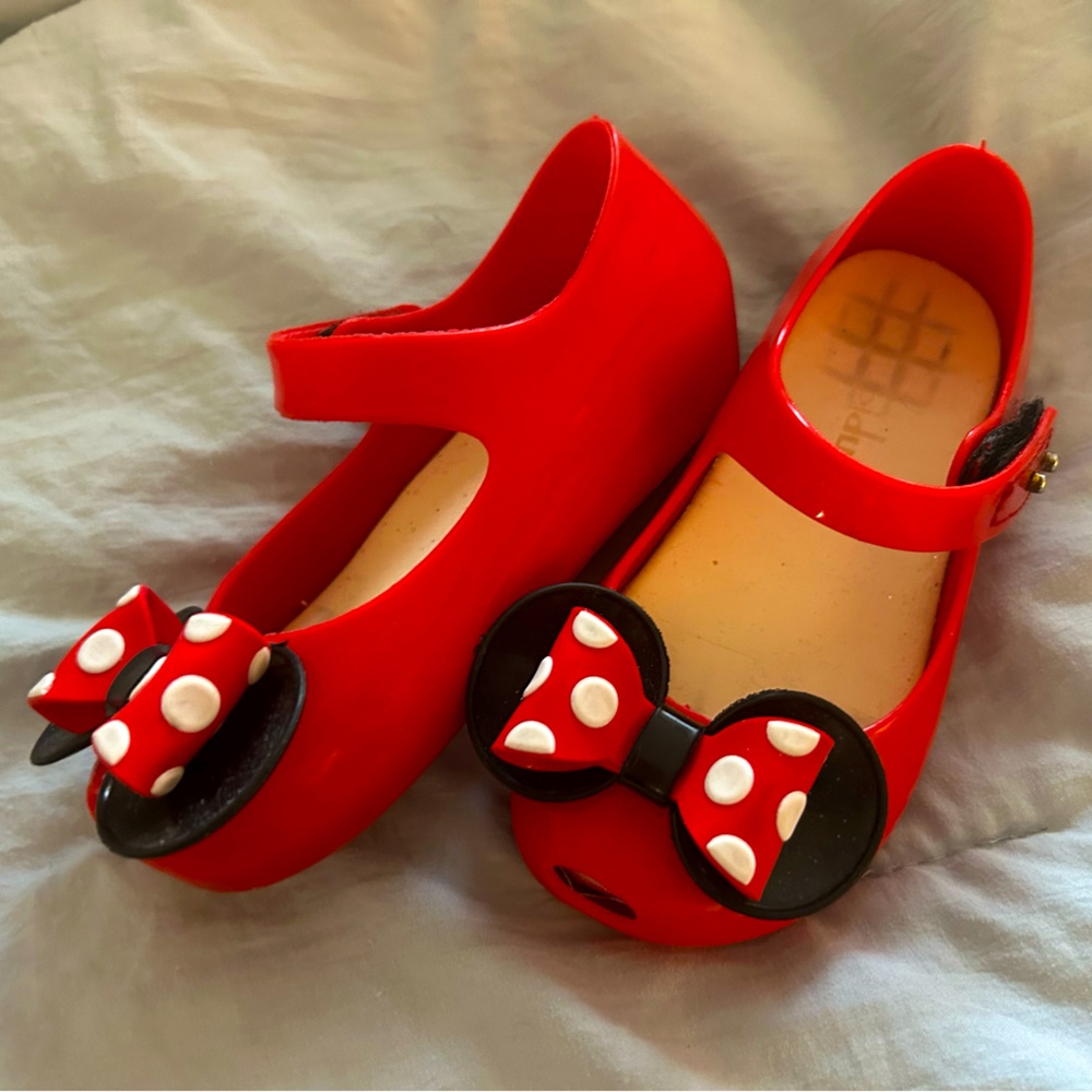 Child’s mini mouse inspired Mary Jane shoes - size 29